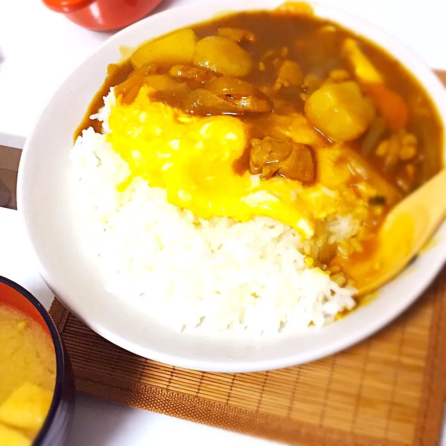 カレーと味噌汁。|OGIPAINさん