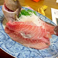 Snapdishの料理写真:イサキのお刺身|まーたんさん