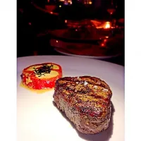 Snapdishの料理写真:Medium rare Fillet Mignon|Tameka Alexandraさん