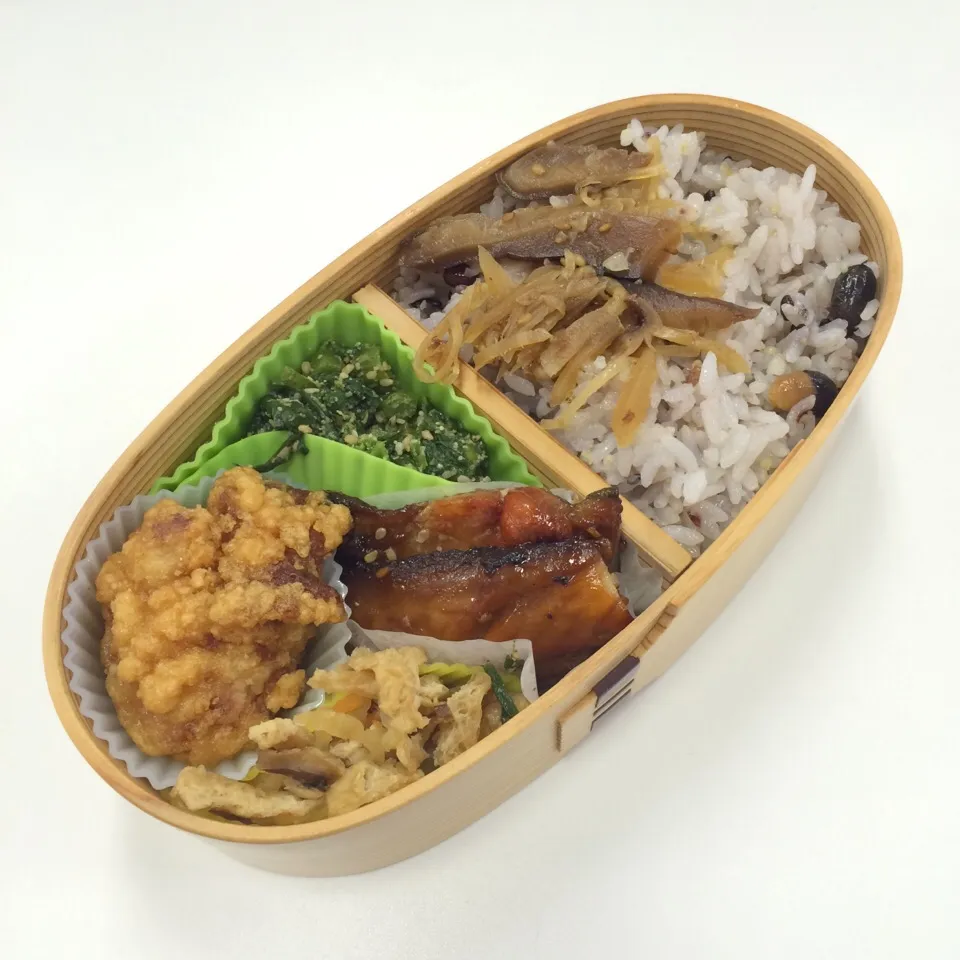 弁当（から揚げ、鯖味醂干し、切り干し大根、春菊胡麻和え、生姜佃煮）|SasaMasa213さん