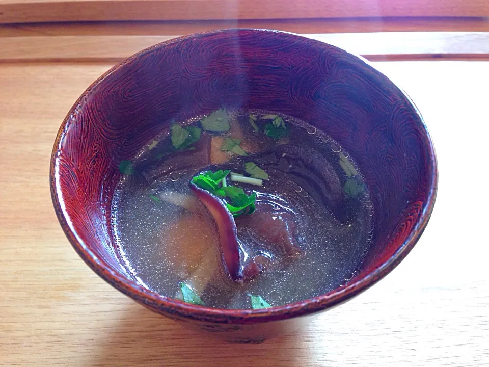 鶏団子と木耳のお吸い物|ハギーさん