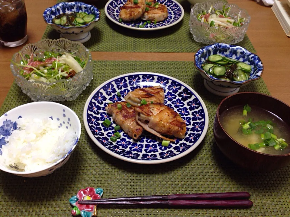 レンコン肉巻き☆もずくきゅうり☆サラダ☆お味噌汁☆|Milfeliceさん