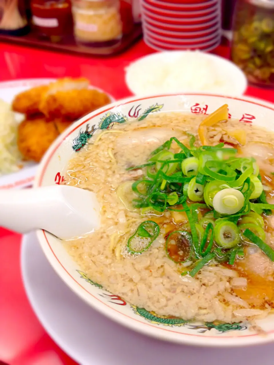 特製醤油ラーメン チキンカツ定食|mituruさん