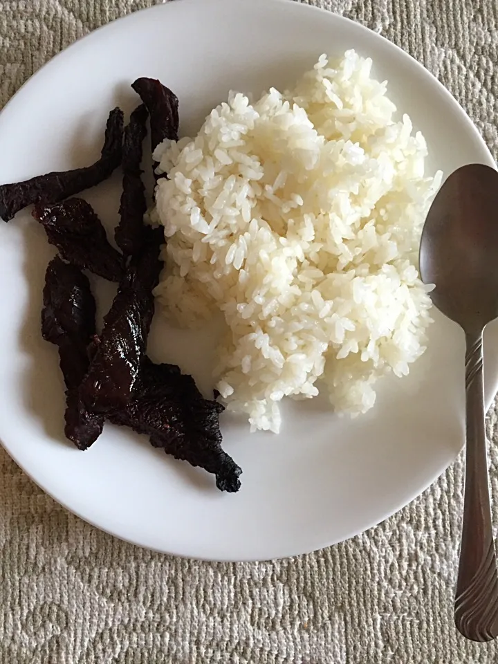 Dried beef and rice! 4/9|Didi Duangさん