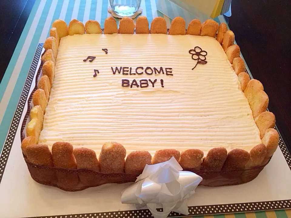 Snapdishの料理写真:FRUITS CAKE with BISCUIT for BABY SHOWER|miyaponさん