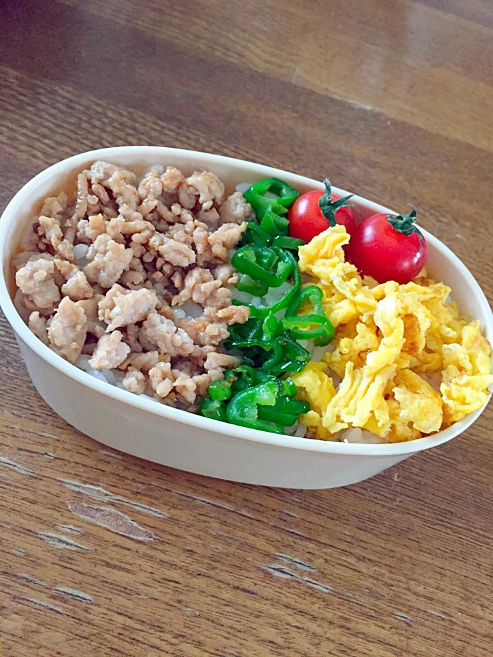 そぼろ丼♪|yuriさん