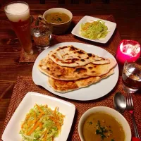 Snapdishの料理写真:インドカレー風と手作りナン|おうちdeかんたんおもてなしさん