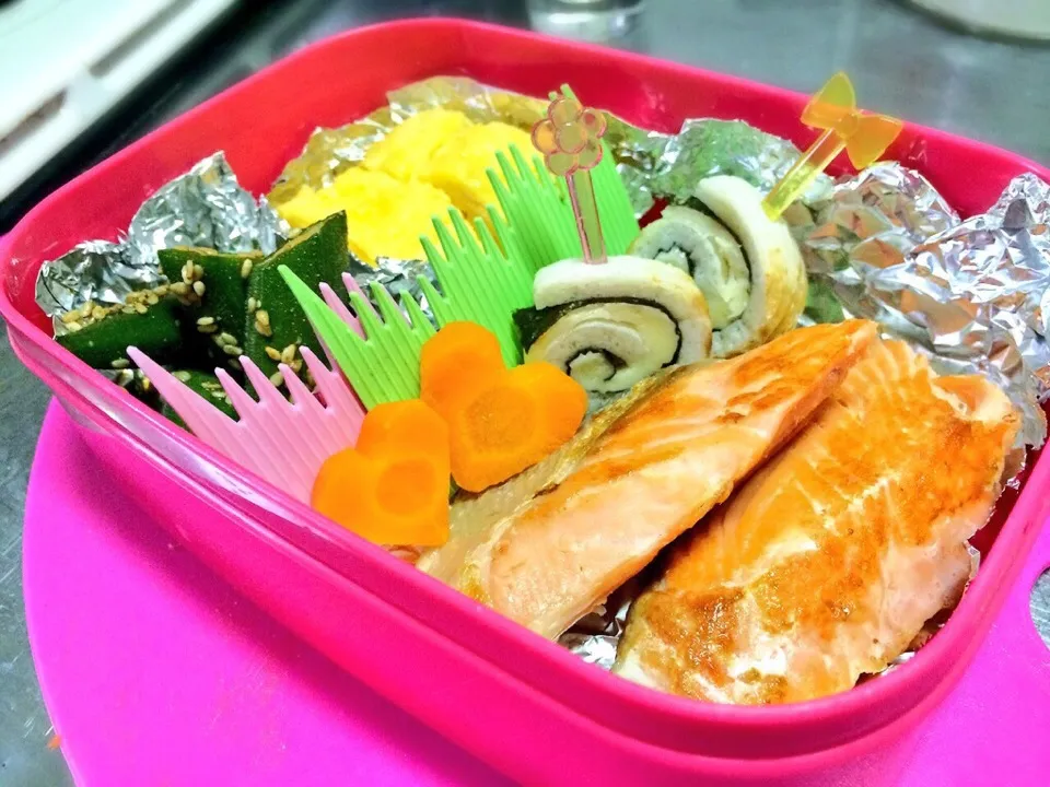 Snapdishの料理写真:04/10 妹弁当´◡`|ASYUMU*さん