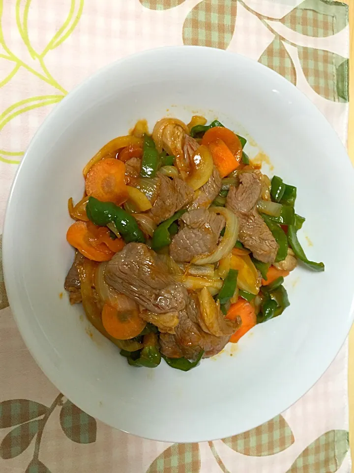 ラム肉と野菜のケチャップ炒め|もたぷーさん