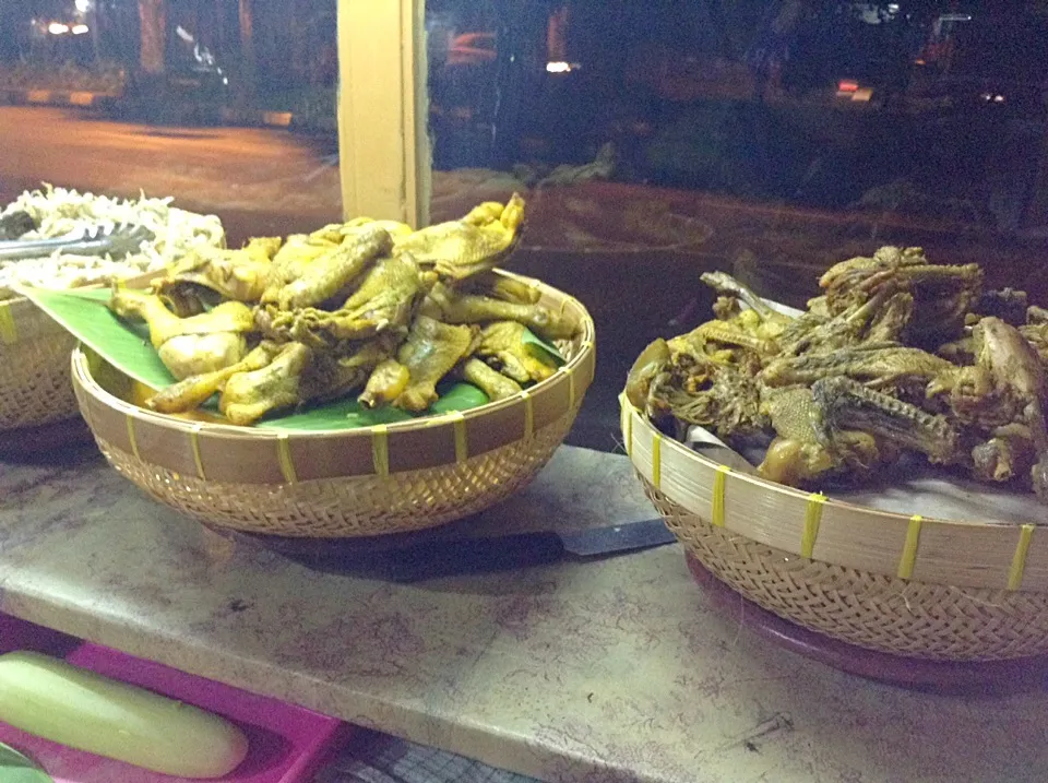 Snapdishの料理写真:Ayam - Bebek|Bambang Budiono Tjioさん