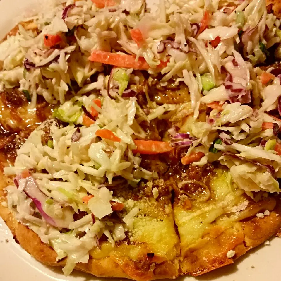 Pulled Pork and Coleslaw Pizza|Crystal Carltonさん