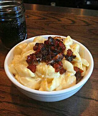 bbq burnt ends mac cheese|CHUENCHAIさん