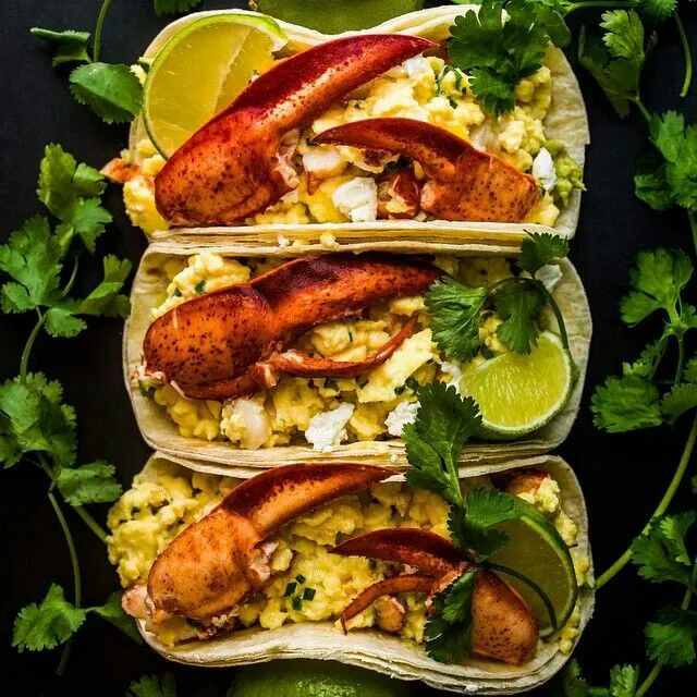 Snapdishの料理写真:lobster taco breakfast|CHUENCHAIさん