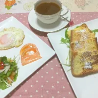 My original breakfast . Salad with egg and French toast bread ❤️|cherykamariさん