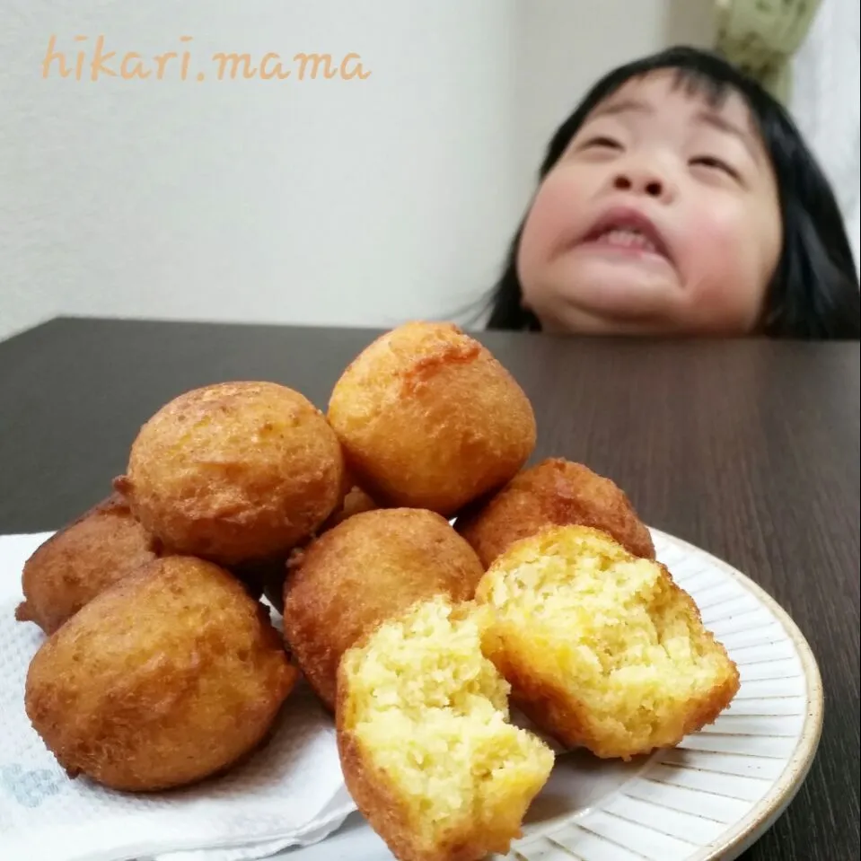 揚げたてサクふわ人参おからドーナツ🍩
凄く美味しい~！...顔だそうです。笑|ひかりママさん