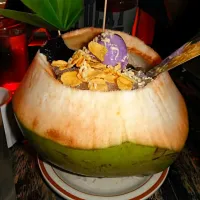 Filipino Dessert
Halo Halo
shaved ice, evaporated milk, sugar, sweetend beans, tapioca, jelly, banana, sweet potatoes, and Jackfruit, Ube Jam and Curtard

#Fili|Junphil Dela Cruzさん