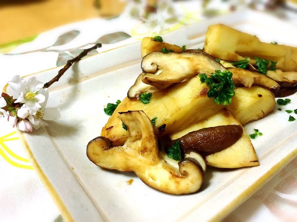 筍と椎茸のにんにくバター醤油炒め|みまさん