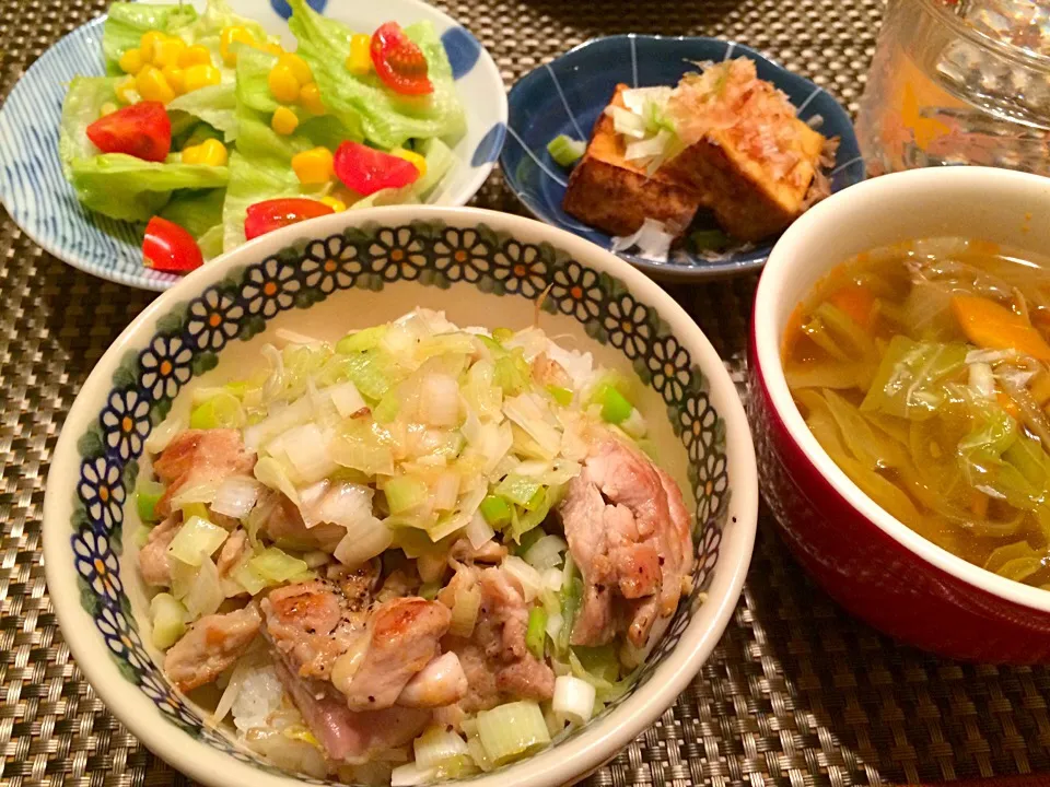 鶏肉のねぎ塩レモン丼～もやしでかさ増し～(*ˊૢᵕˋૢ*)|airi-nさん