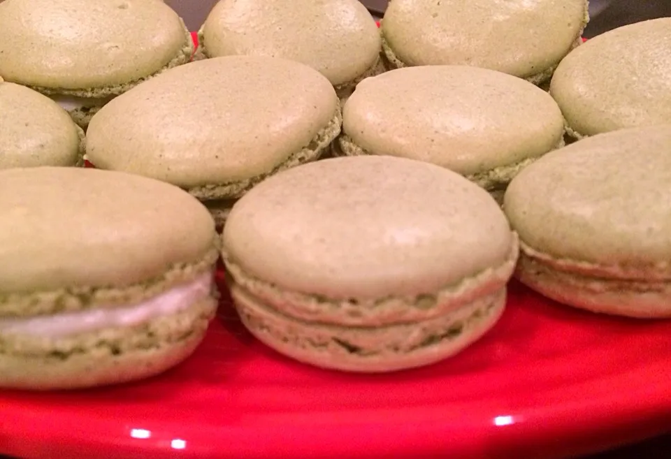 Green Tea Macaron with Cream Cheese Filling ✴︎ 抹茶マカロン|miyaponさん