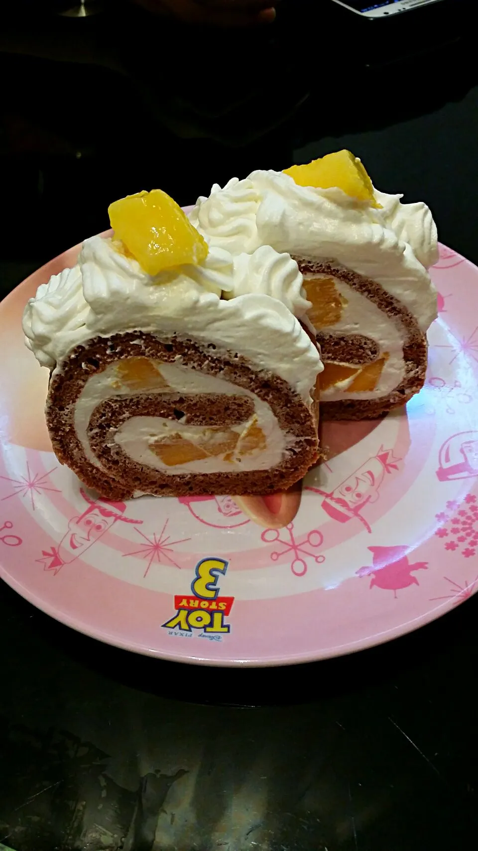 Mango swiss roll|Nicole Ngさん