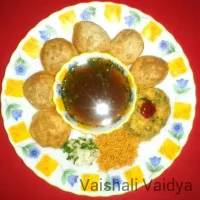 Snapdishの料理写真:Pani Puri|Sanjay Vaidyaさん