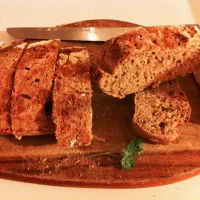 Seeded loaf freshly baked|Setsuさん