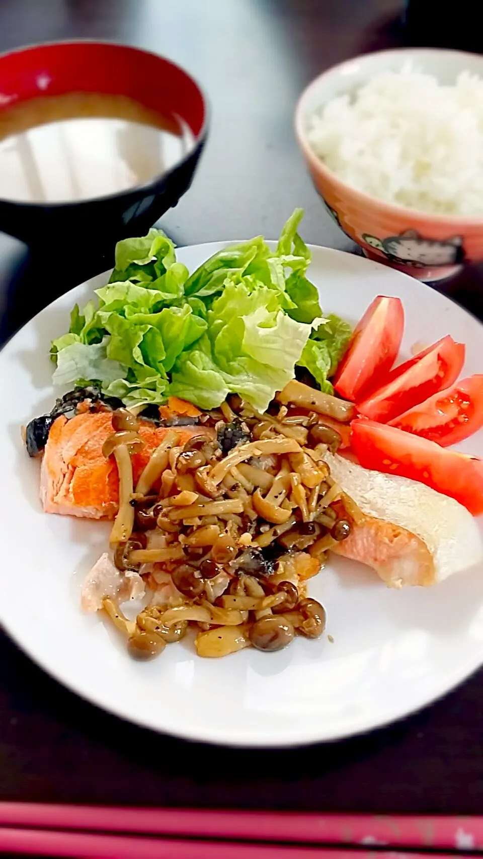 Fried Salmon with Mushroom Butter Sauted Sauce|☆fayerie★フェイリー☆さん