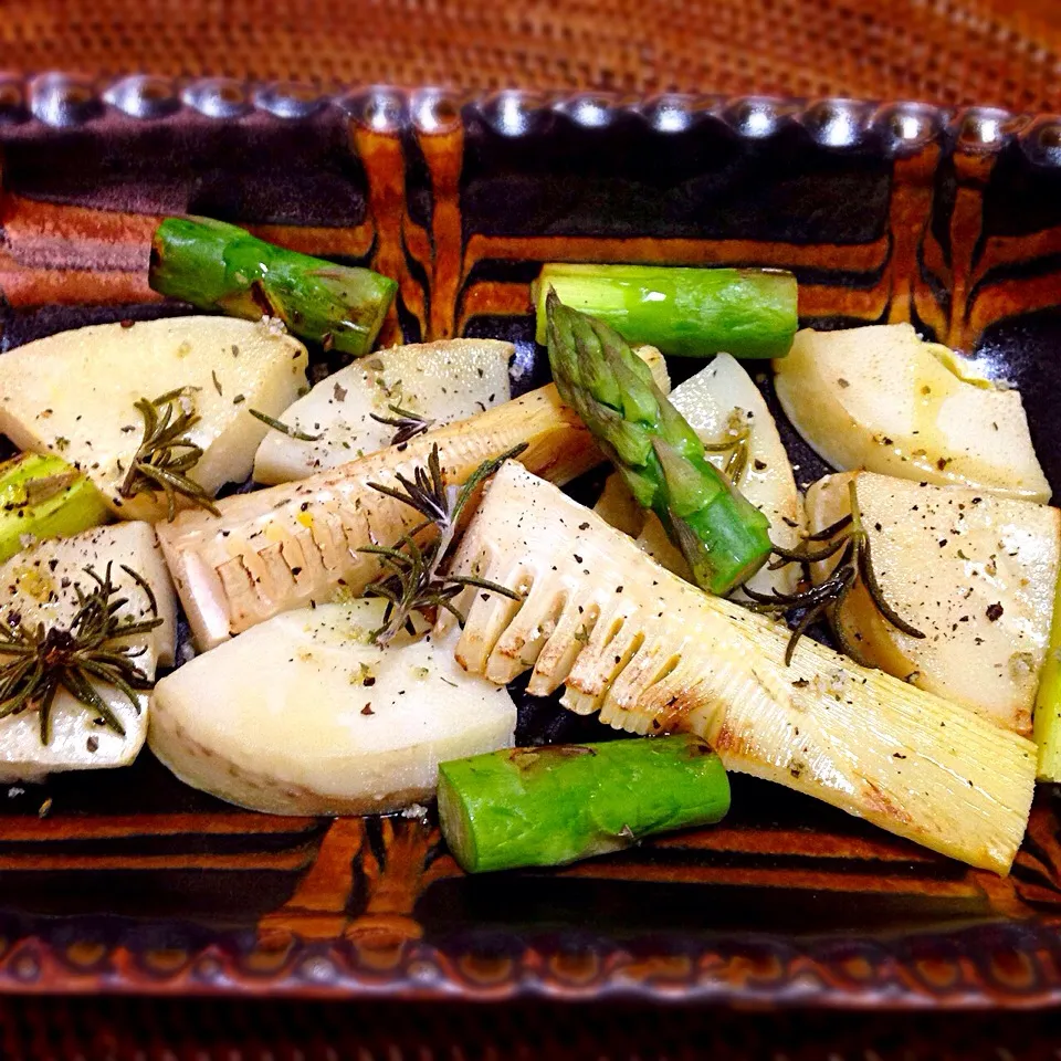 タケノコ、アスパラのオーブン焼き❤️🍻|nao子さん