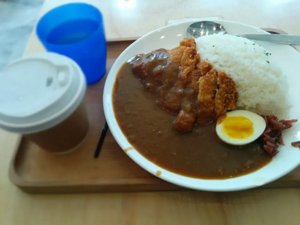 Snapdishの料理写真:脆辣炸雞加喱飯|なるさんさん