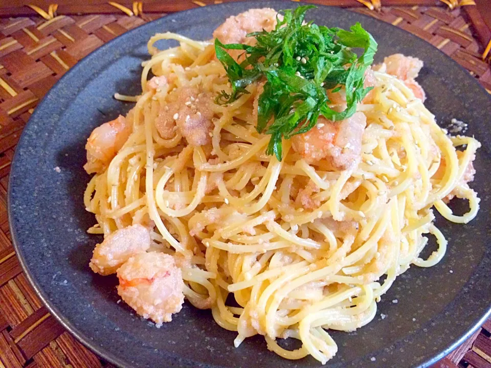 Snapdishの料理写真:Pasta w/brown butter cod roe&Shrimp✨焦がしﾊﾞﾀｰのぷりx2海老とﾀﾗｺﾊﾟｽﾀ|🌈Ami🍻さん