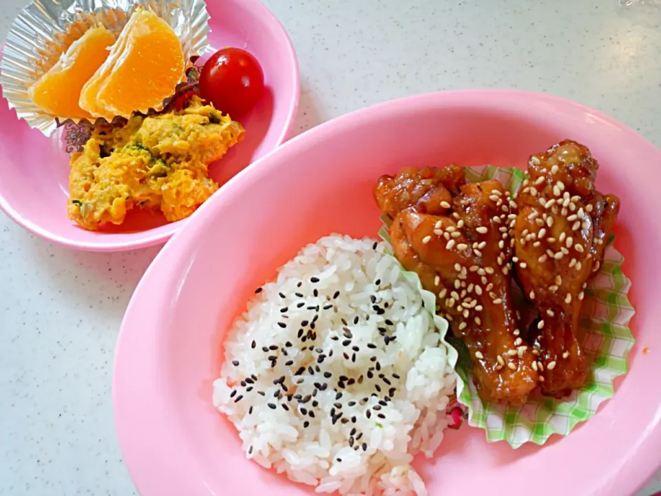 今日は２週間ぶりのバイト！なので娘ちゃんの留守番飯♪手羽もとの照り煮とカボチャサラダ♡4/12|ちび太さん