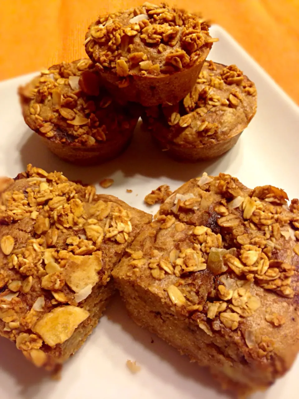 Snapdishの料理写真:Sayaka's espresso and banana muffins|Sayakaさん