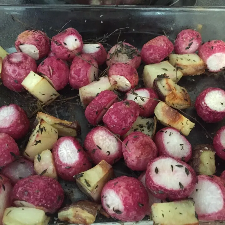 Roasted radishes and potato with thyme and sea salt #foodie|Maryann Strumanさん