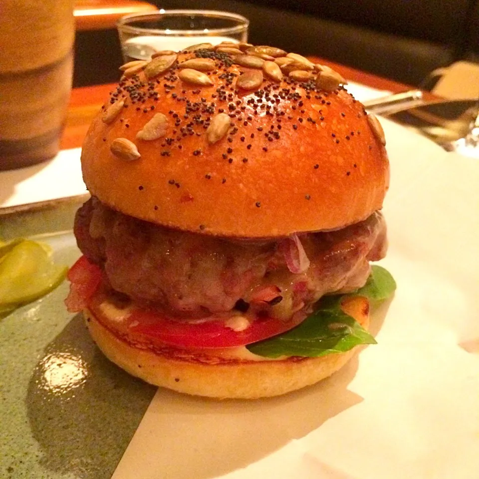 Beef burger :)|Stamp P.さん