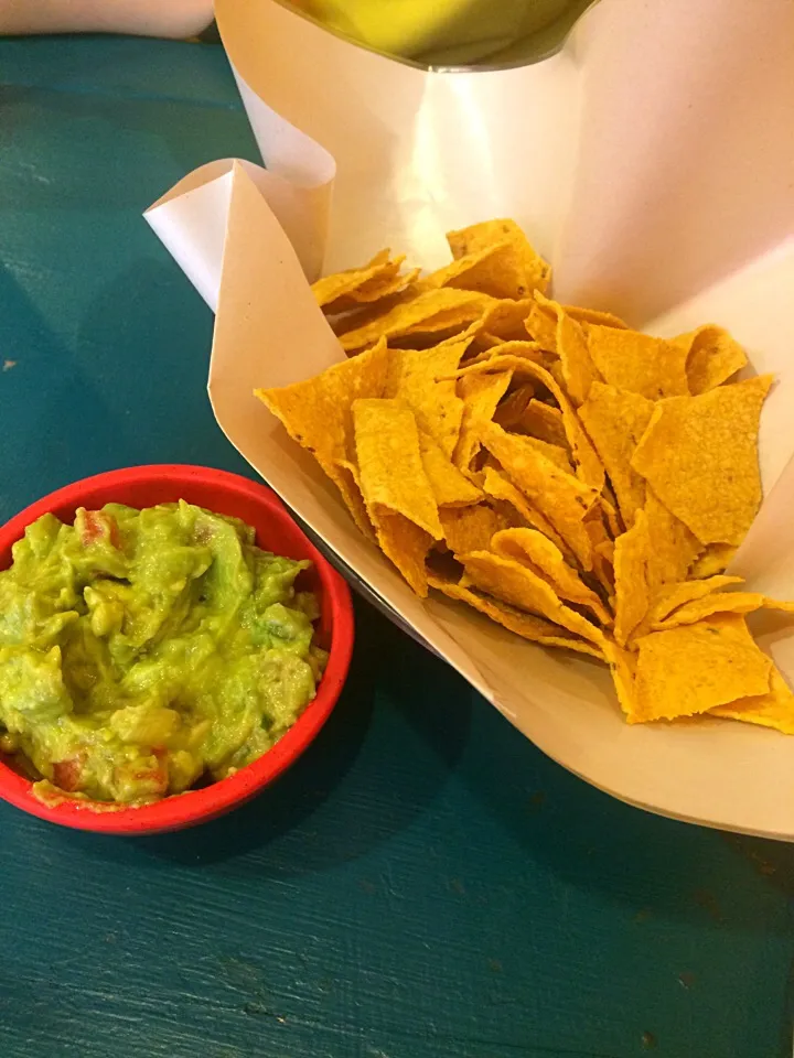 Guacamole with Nacho 🍴|Stamp P.さん