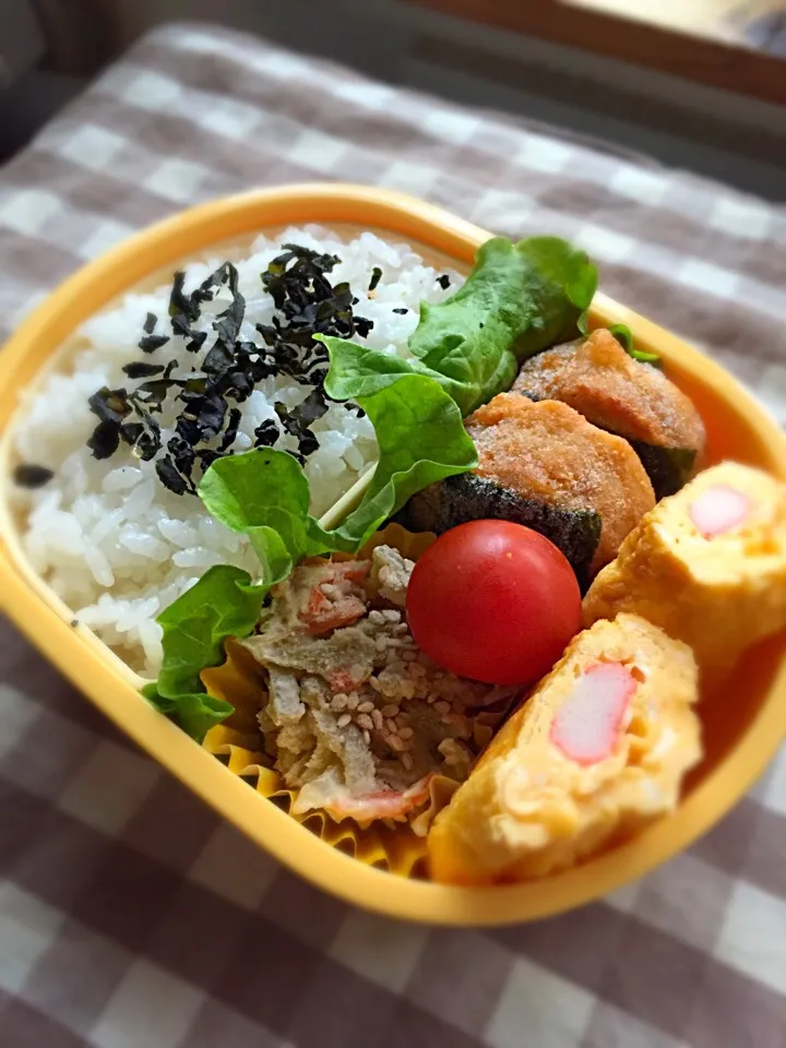 Snapdishの料理写真:チビ弁当|Sachiyo Tanakaさん