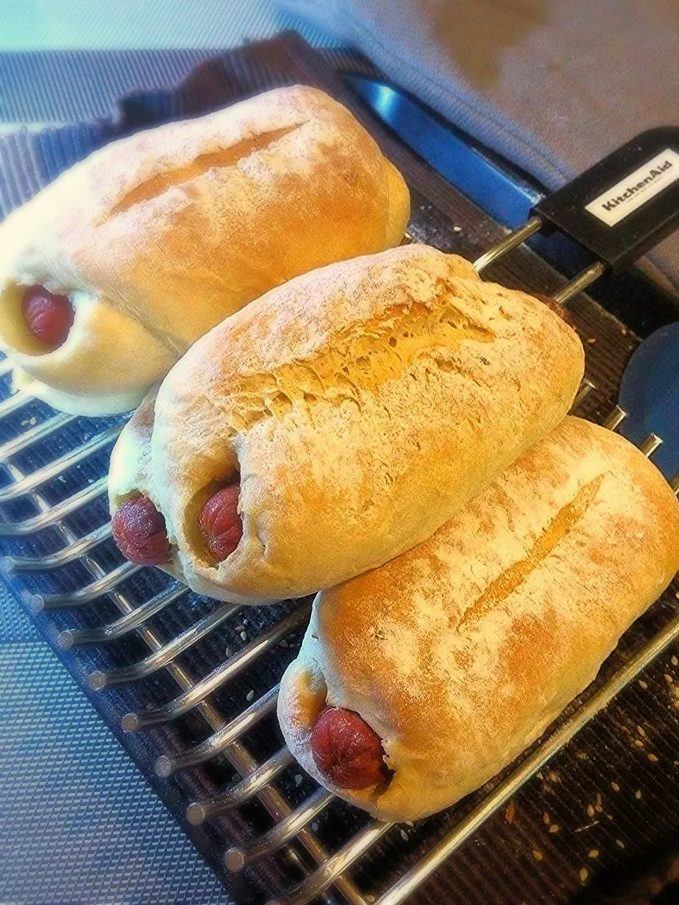 Snapdishの料理写真:Homemade mini hotdogs 【腸仔包】|Gavin Wong (香港の人々)さん