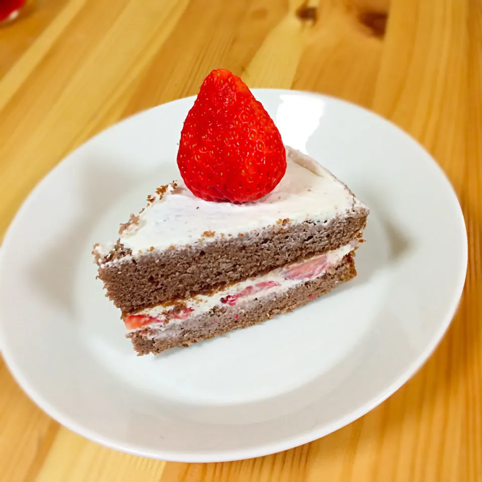 夫婦でスイーツ第2弾🍴今回はいちごがあったのでショートケーキに🍥|らぃさん