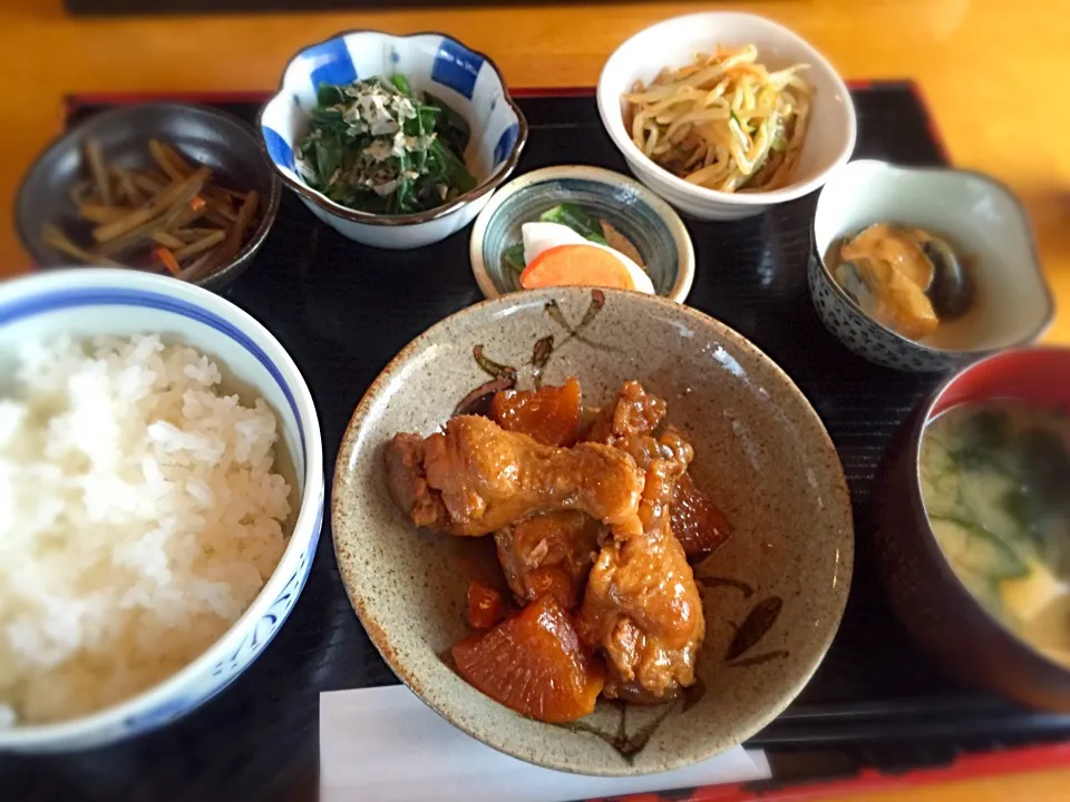 おばんざいいっぱいのランチ！|なみさん