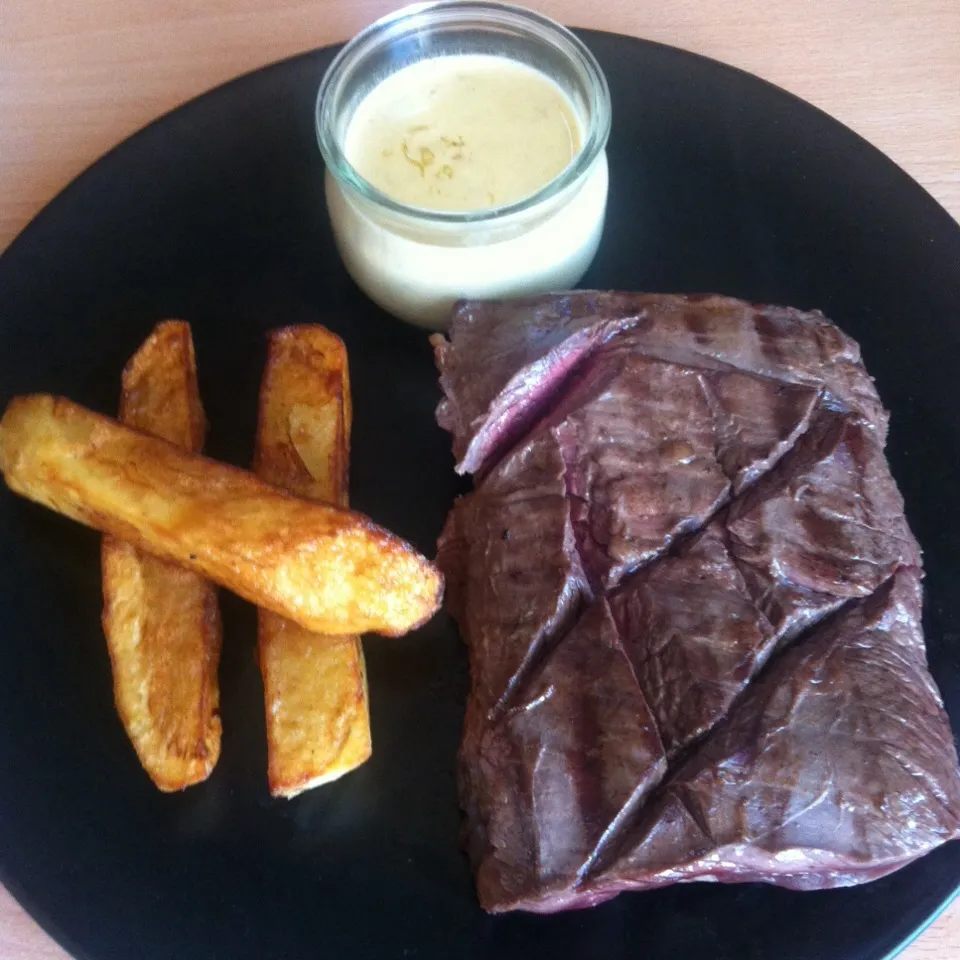 Onglet de Boeuf sauce Roquefort et Pomme Pont Neuf.|PHILIPPEさん