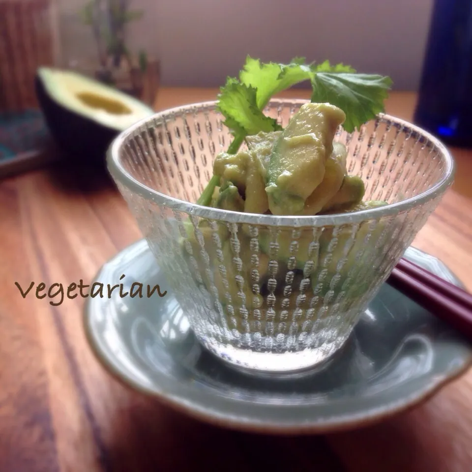 OMさんの料理 Avocado & 姫皮(bamboo shoot) dressed with sweet vinegar & miso/アボカドと姫皮の酢味噌和え|まちまちこさん