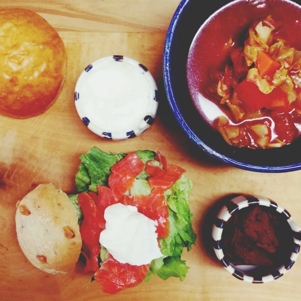 home made walnut bread / smoke salmon + yogurt (like a cream cheese) dip, tofu chocolate dip & minestrone|azuuuzaさん