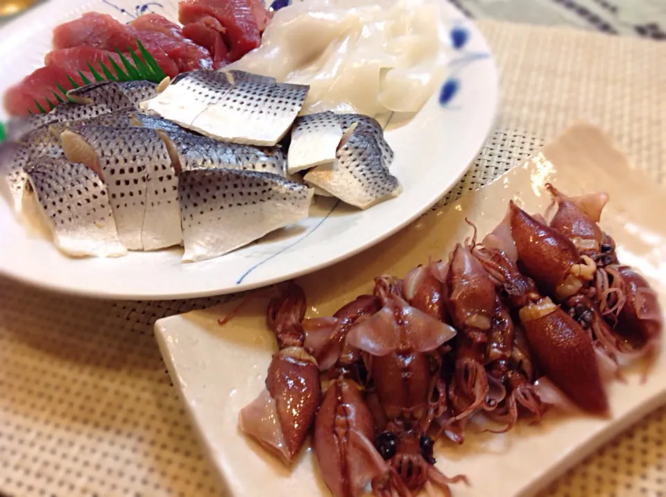 コハダ、モンゴイカ＆蛍イカの刺し身🐟😋|アライさんさん