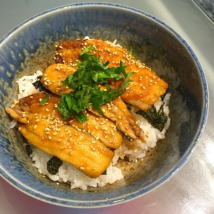 イワシの蒲焼き丼♪|ぺろたんさん