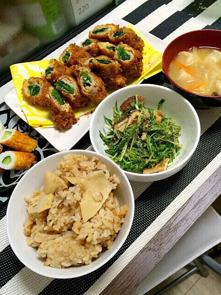 筍ご飯、豚肉のほうれん草サンド、水菜とキノコのさっぱりポン酢|taeminさん