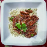 Beef with tamarind sauce, ginger and cilantro #wok|Marさん