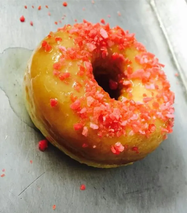 pop rocks glazed donut|CHUENCHAIさん