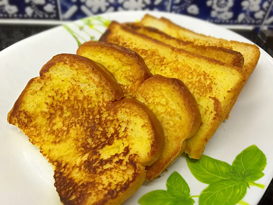 Lemon Zest French Toast|Colleen Teoさん