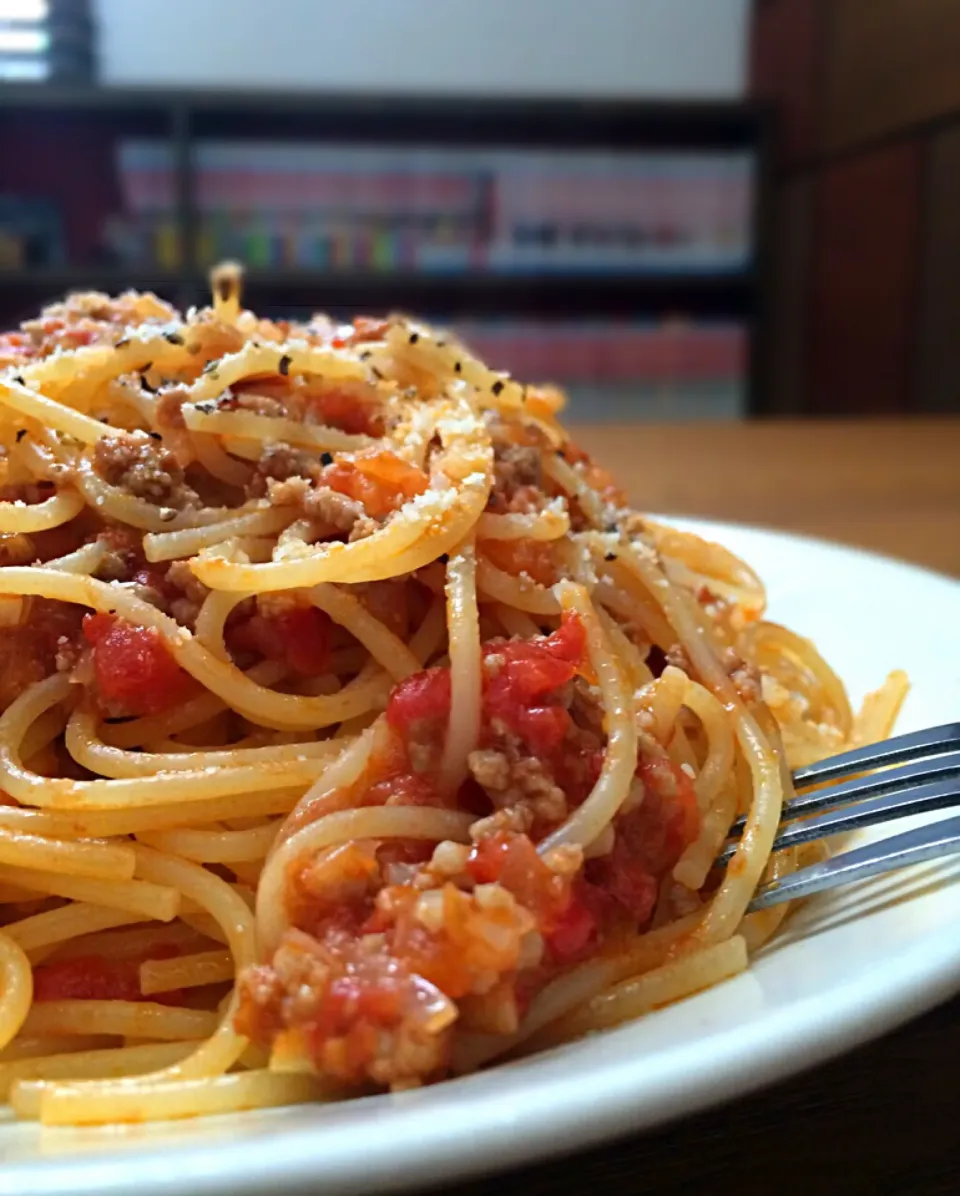 大好きなコーズ亭のミトソス〜🍝ʕ-̼͡-ʔのおひるごはん|七海さん