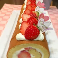 苺のロールケーキ☆|ひぽぽさん